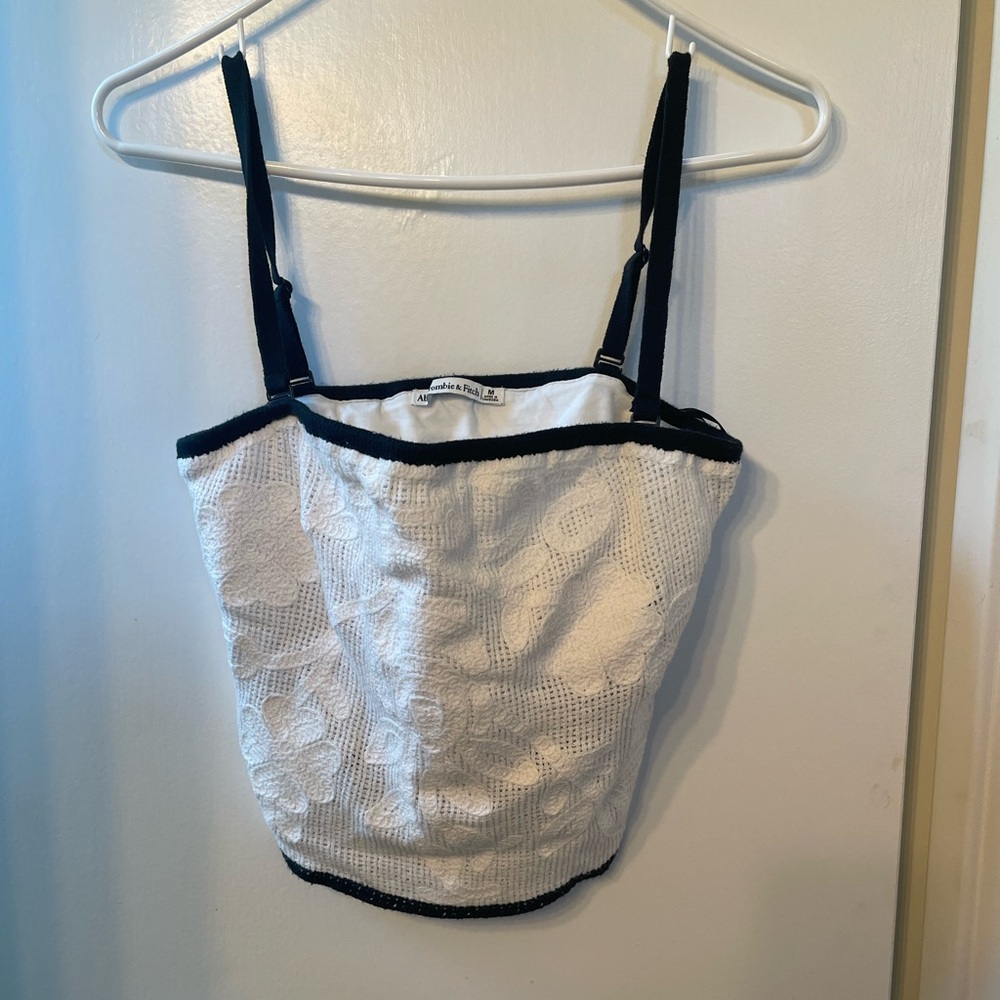 Abercrombie & Fitch Black and White crochet top